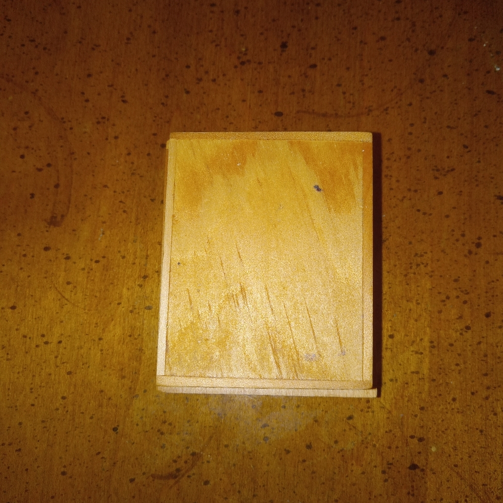 Frog Pin - Picture 4 of 14